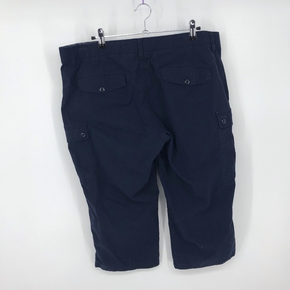 Dockers Navy Blue Cargo Capri - Picture 3 of 5